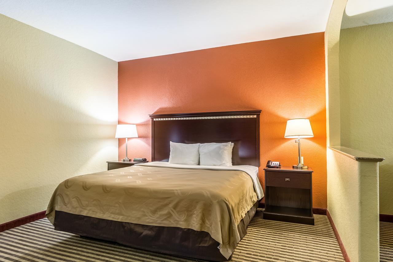 Quality Suites North Houston - Spring Westfield Exteriör bild
