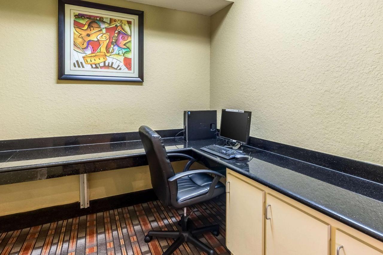 Quality Suites North Houston - Spring Westfield Exteriör bild