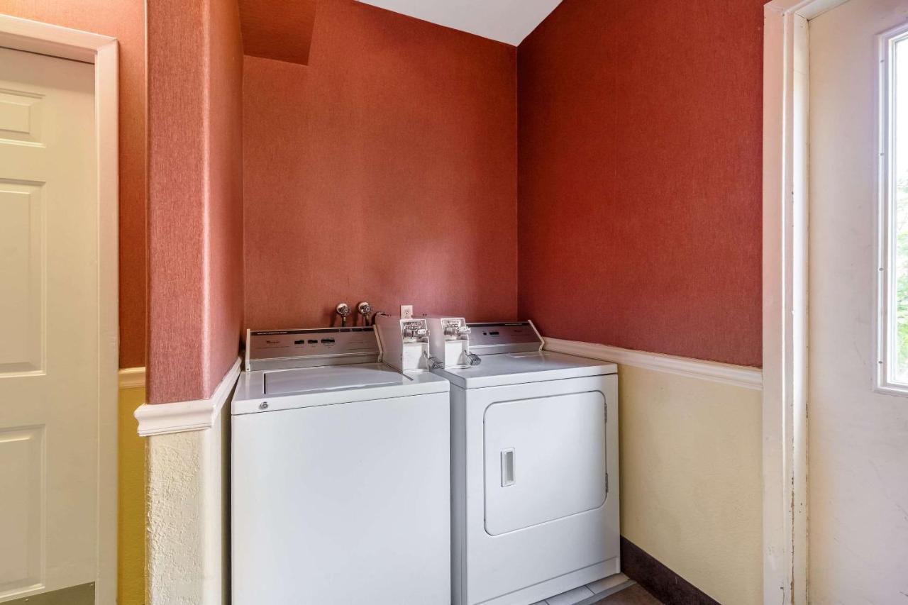 Quality Suites North Houston - Spring Westfield Exteriör bild
