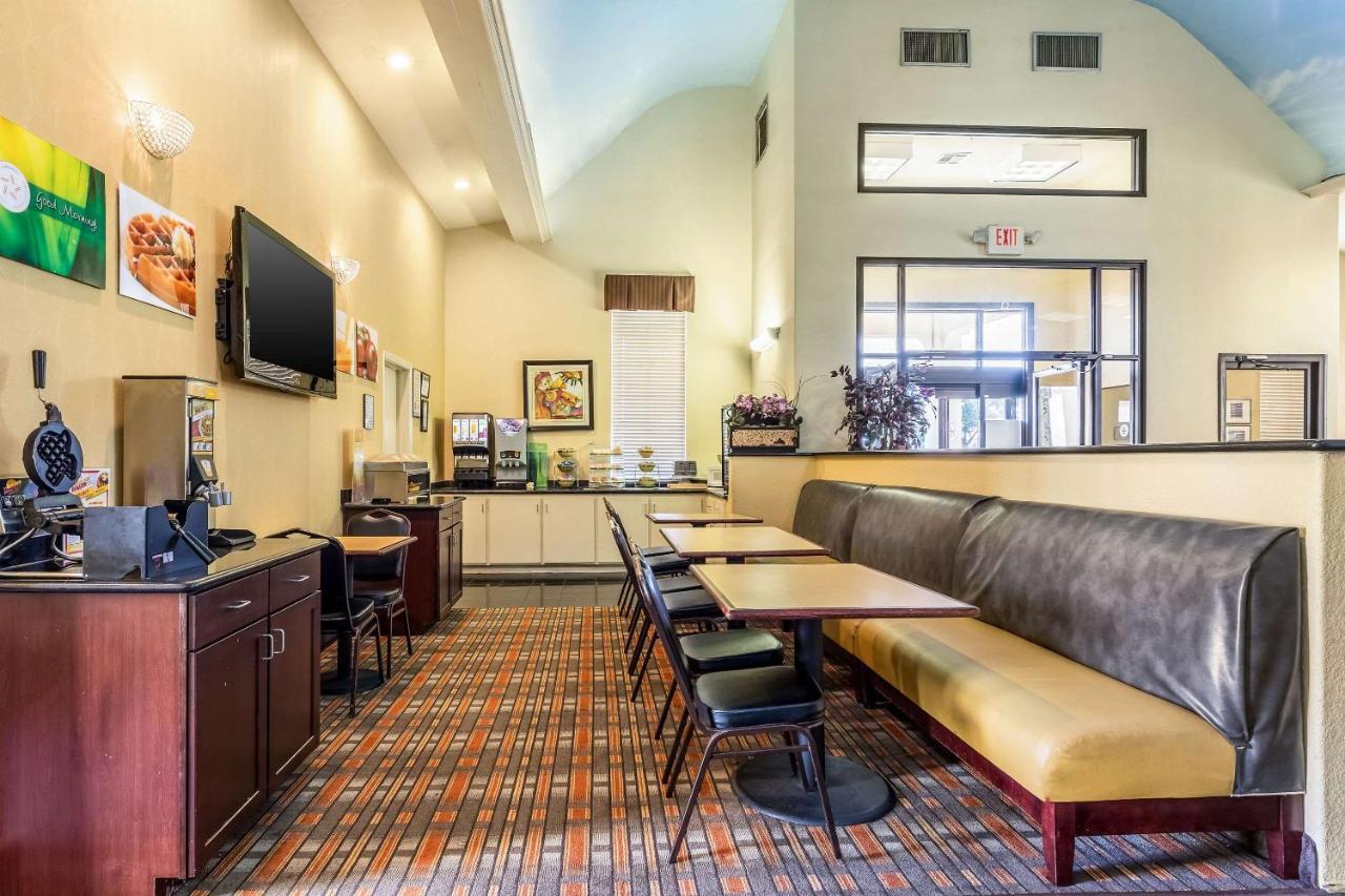Quality Suites North Houston - Spring Westfield Exteriör bild